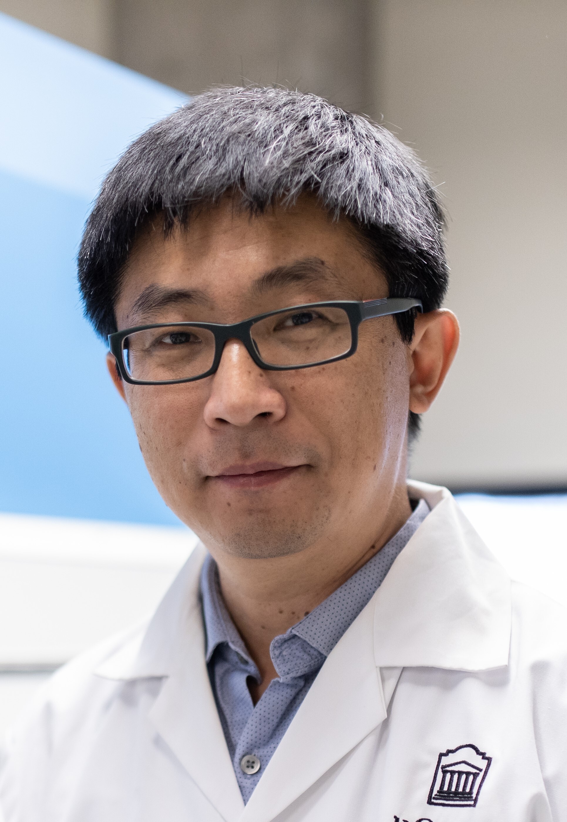 Dr. Xudong Cao